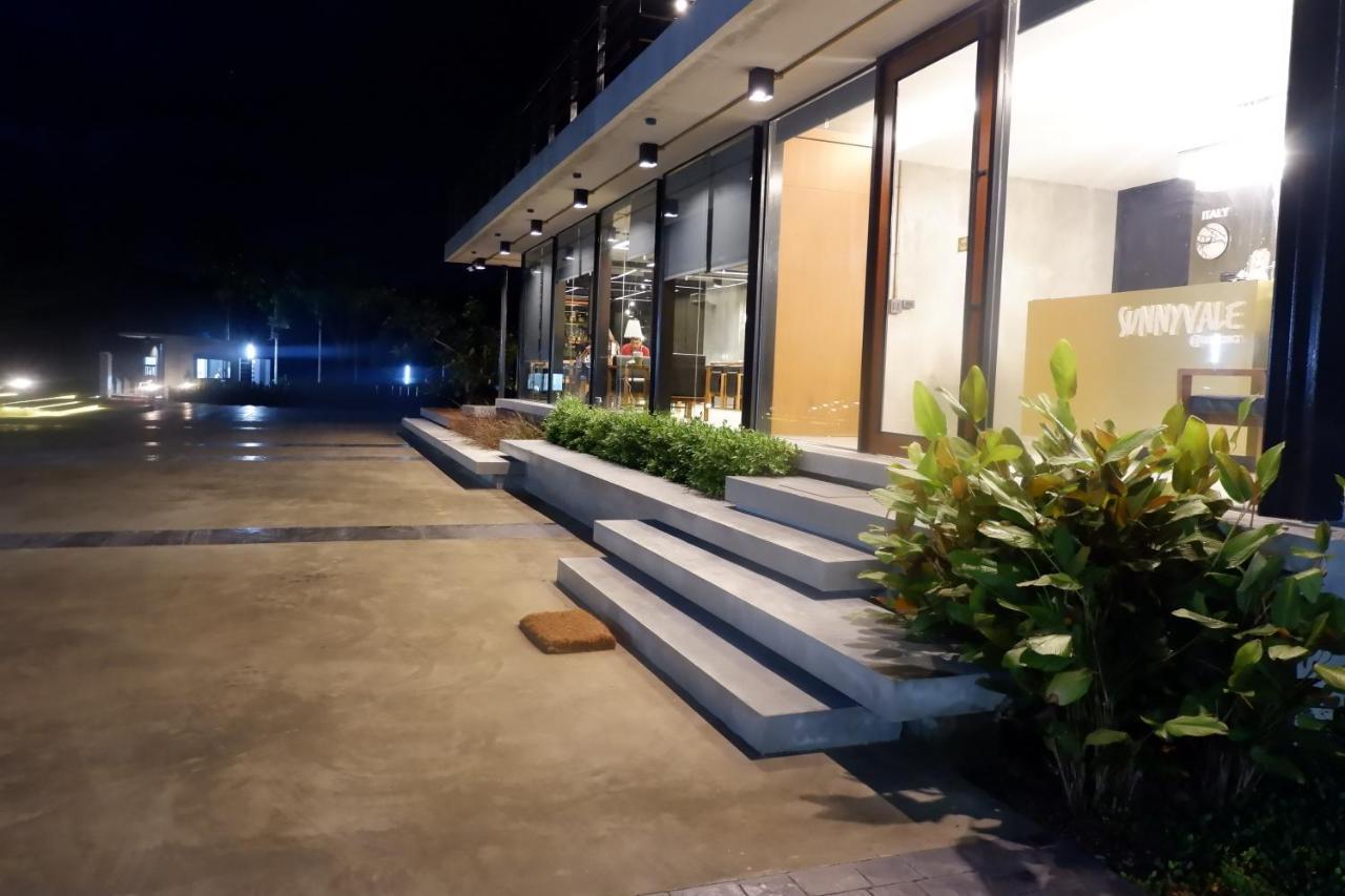 Hotel Sunnyvale Ranong 1 Exterior foto